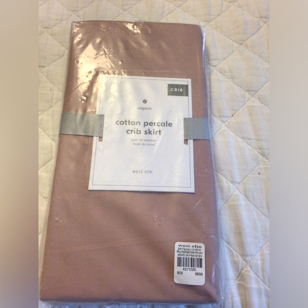 NWT west elm Organic Crib Skirt